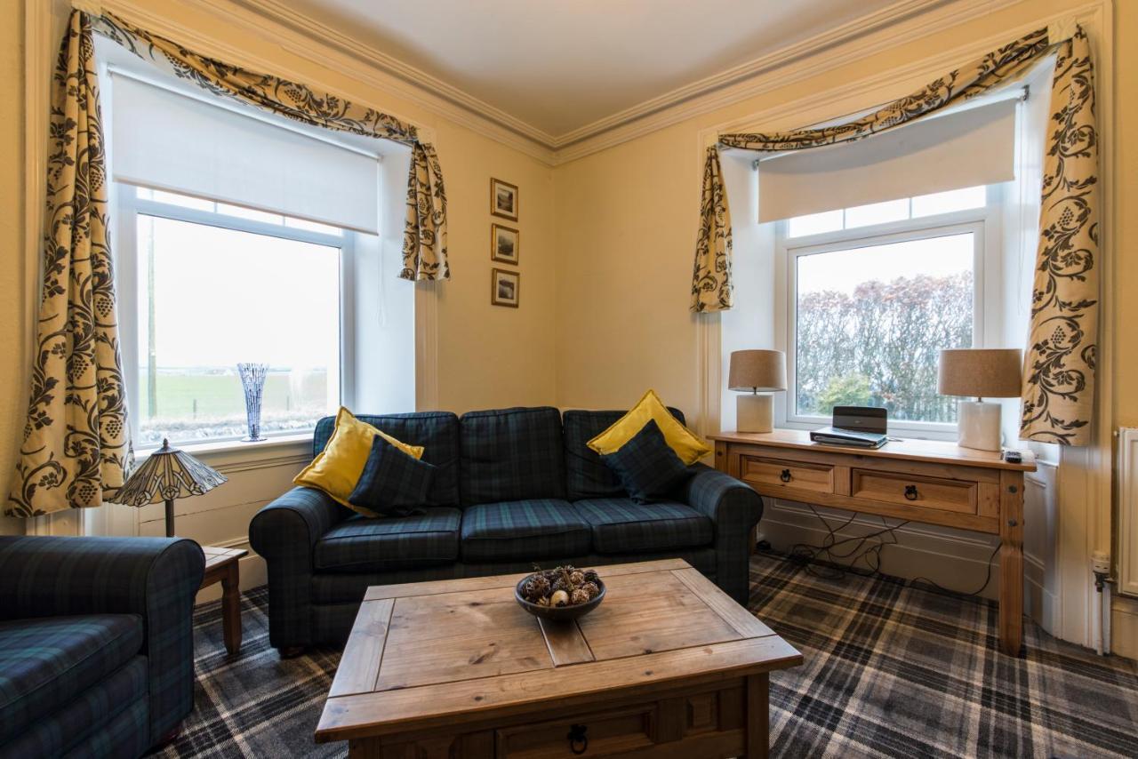 The Old School House - Cosy 3 Bedroom Cottage ウィック エクステリア 写真